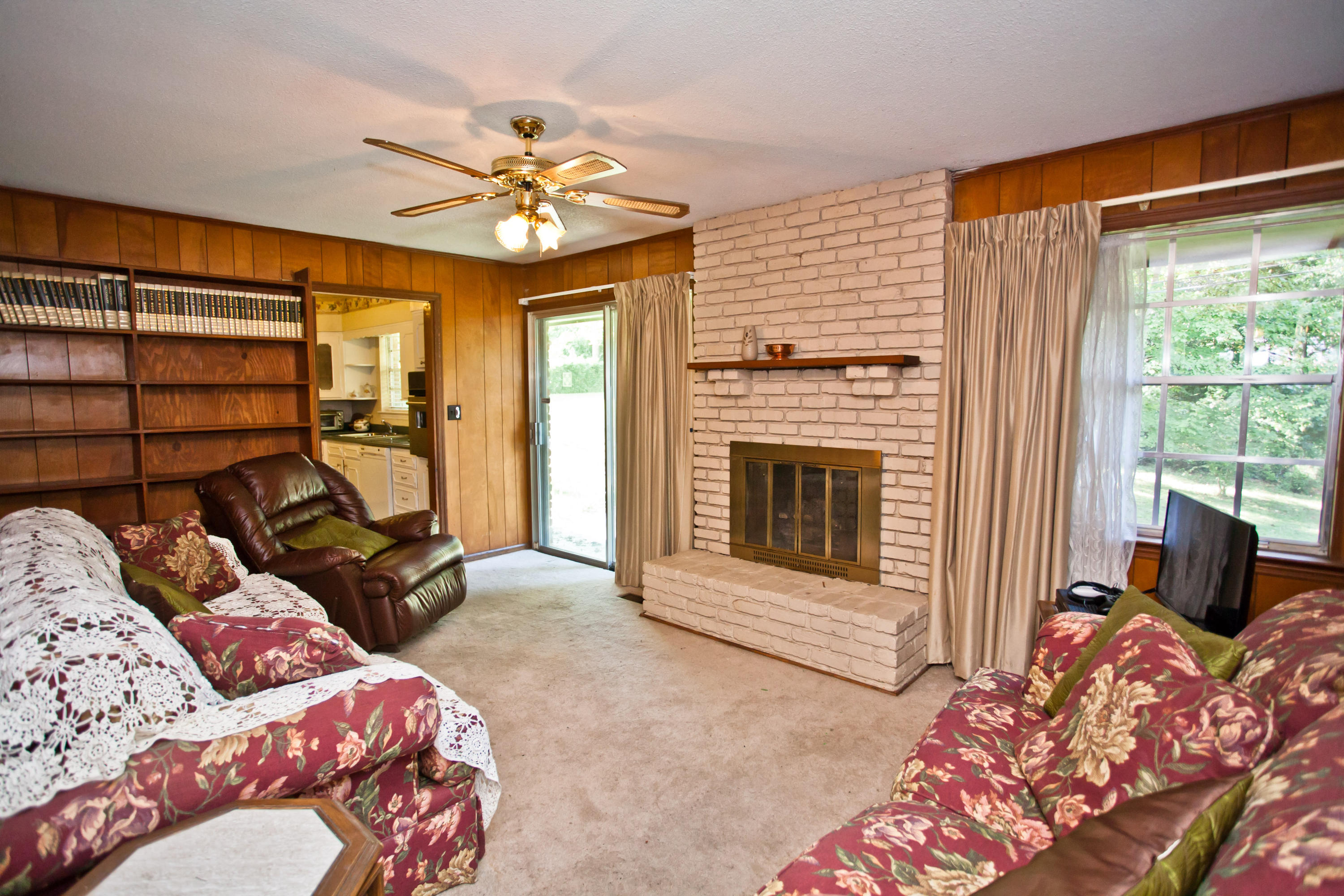 3915 Yorktown Road Chattanooga, TN 37416 - Photo 7 of 16 IMG_5388