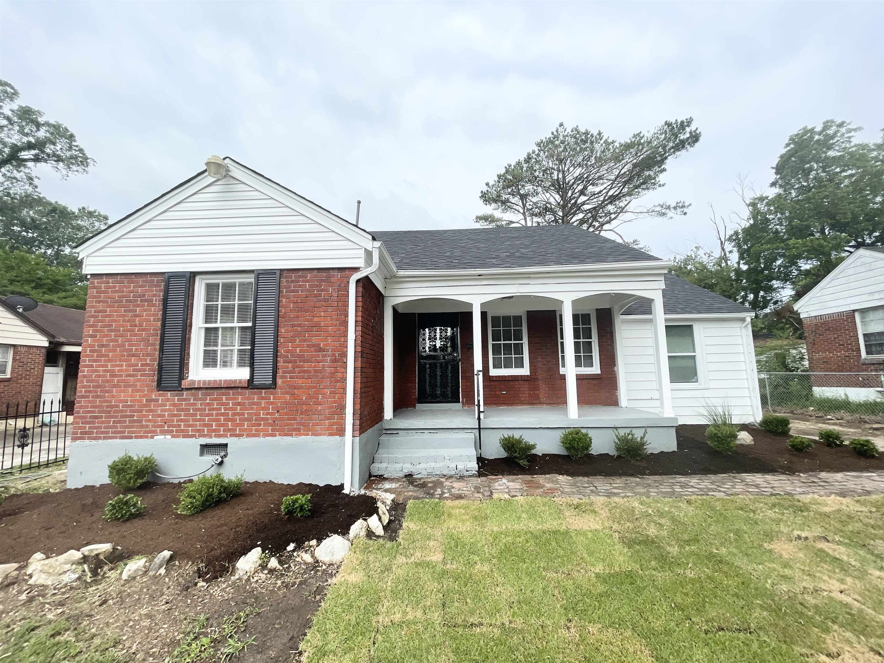 1141 Mt Vernon Road Memphis, TN 38111 - Photo 1 of 16 Gallery Image 1