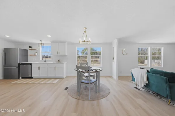 $315,000 | 148 Swains Lane, Barco, NC 27917