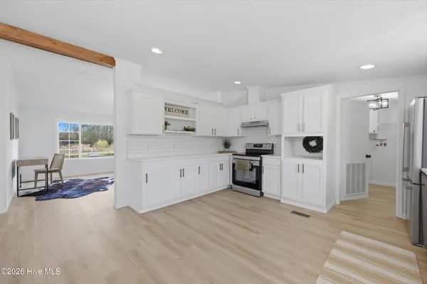 $320,000 | 148 Swains Lane, Barco, NC 27917