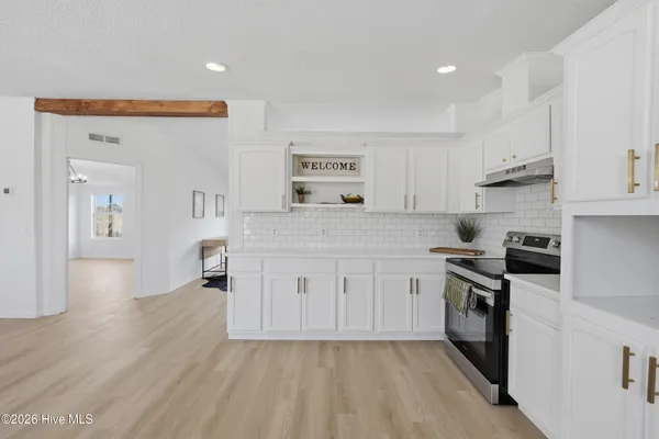$320,000 | 148 Swains Lane, Barco, NC 27917
