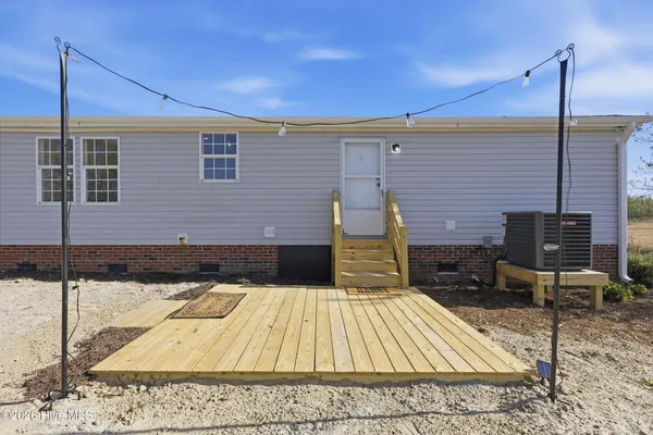 $320,000 | 148 Swains Lane, Barco, NC 27917