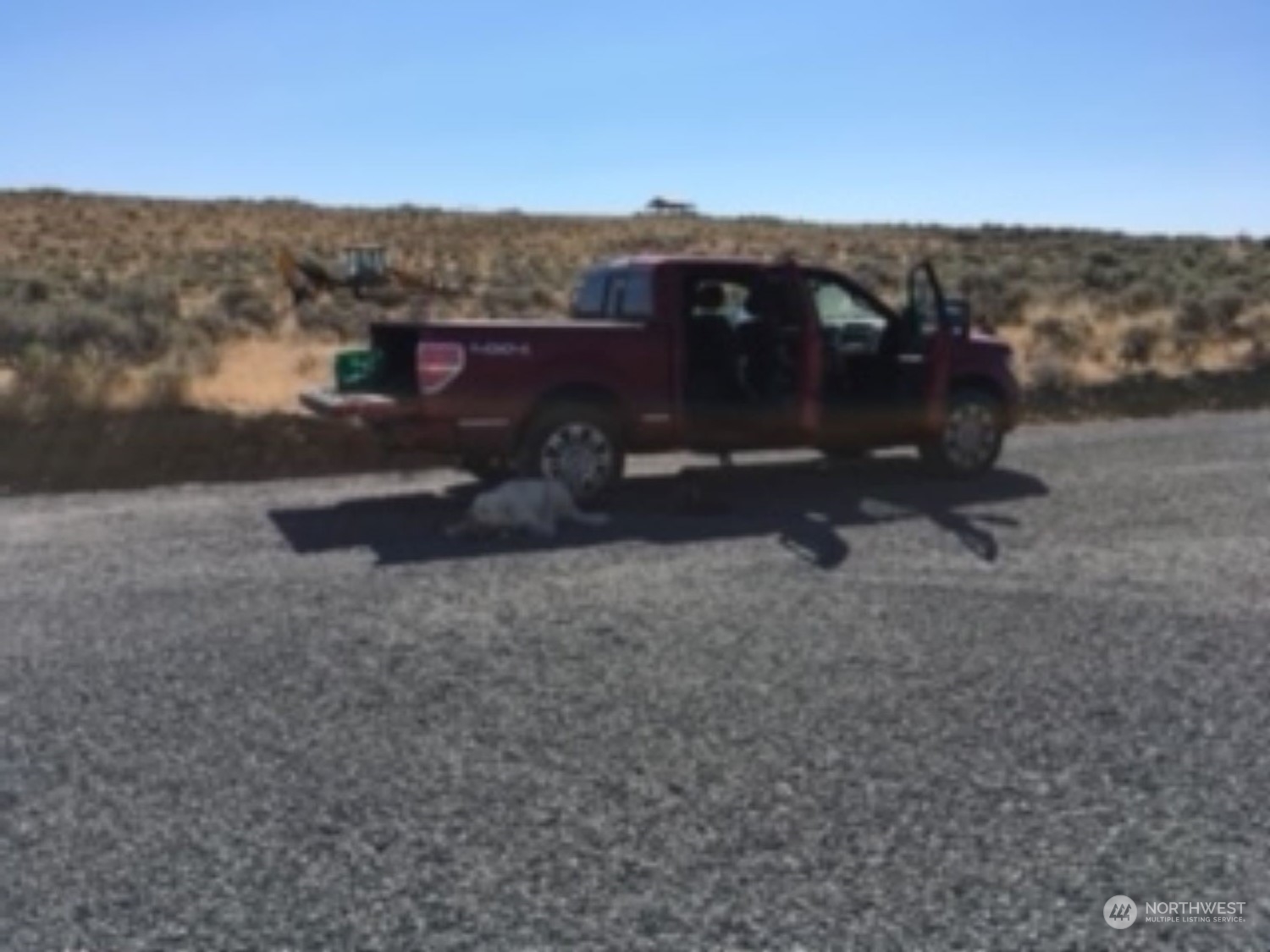 3347 Cornucopia Drive Ephrata, WA 98823 - Photo 3 of 40 a view of a terrace with a yard