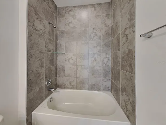 $4,250 | 15709 Vetta Drive, Montverde, FL 34756