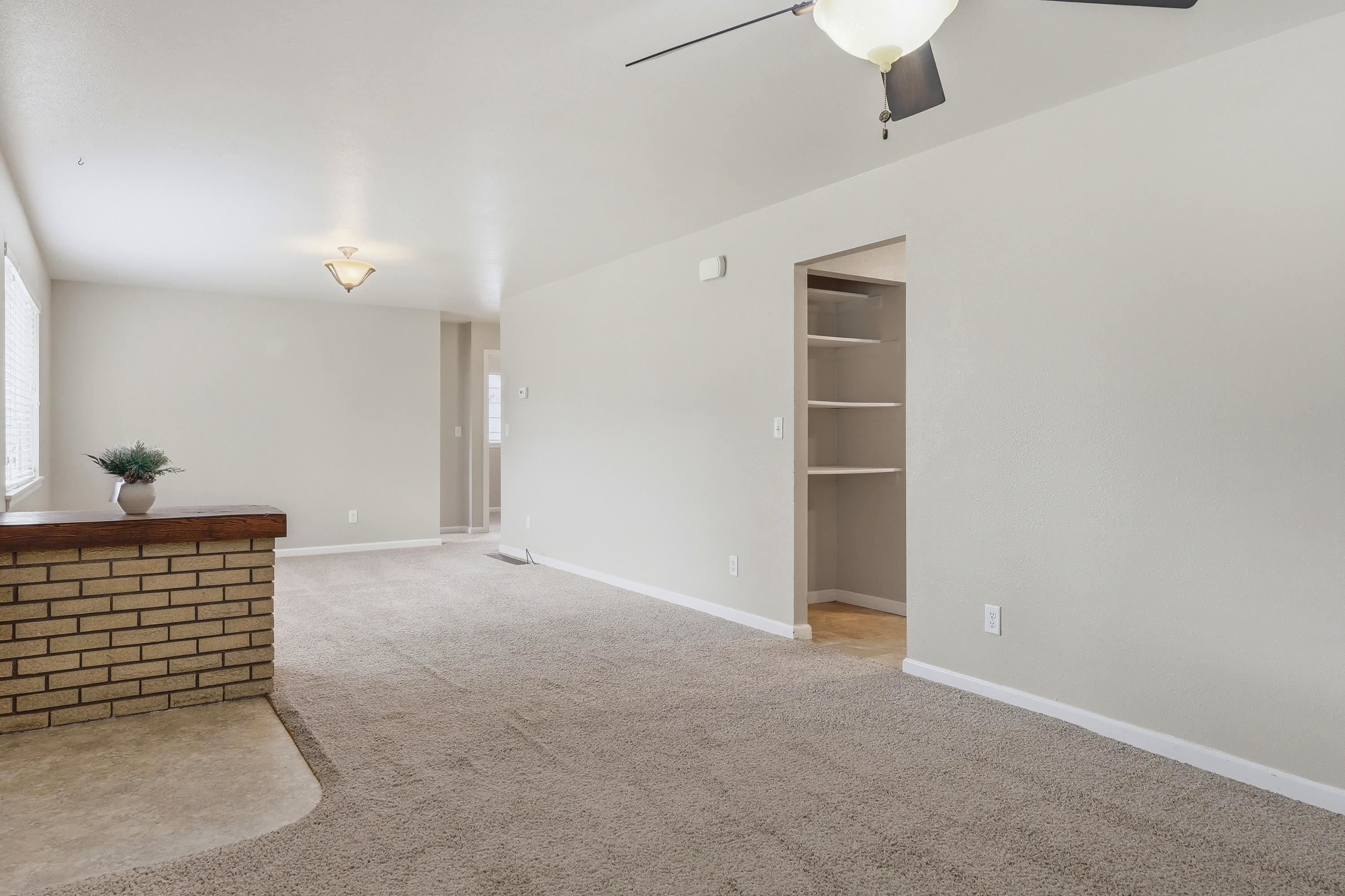 1635 Kit Carson Avenue Casper, WY 82604 - Photo 4 of 20