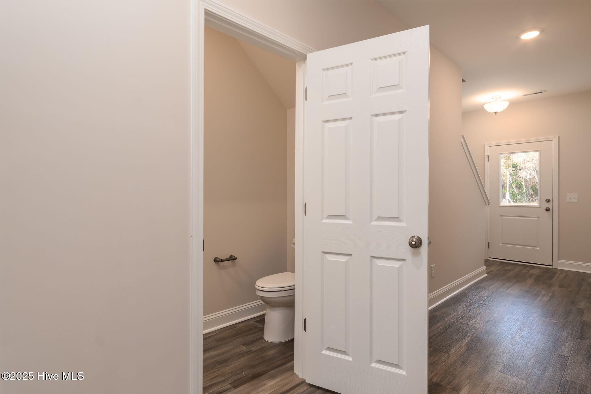 211 Brighttown Road Maysville, NC 28555 - Photo 13 of 41 Half Bathroom