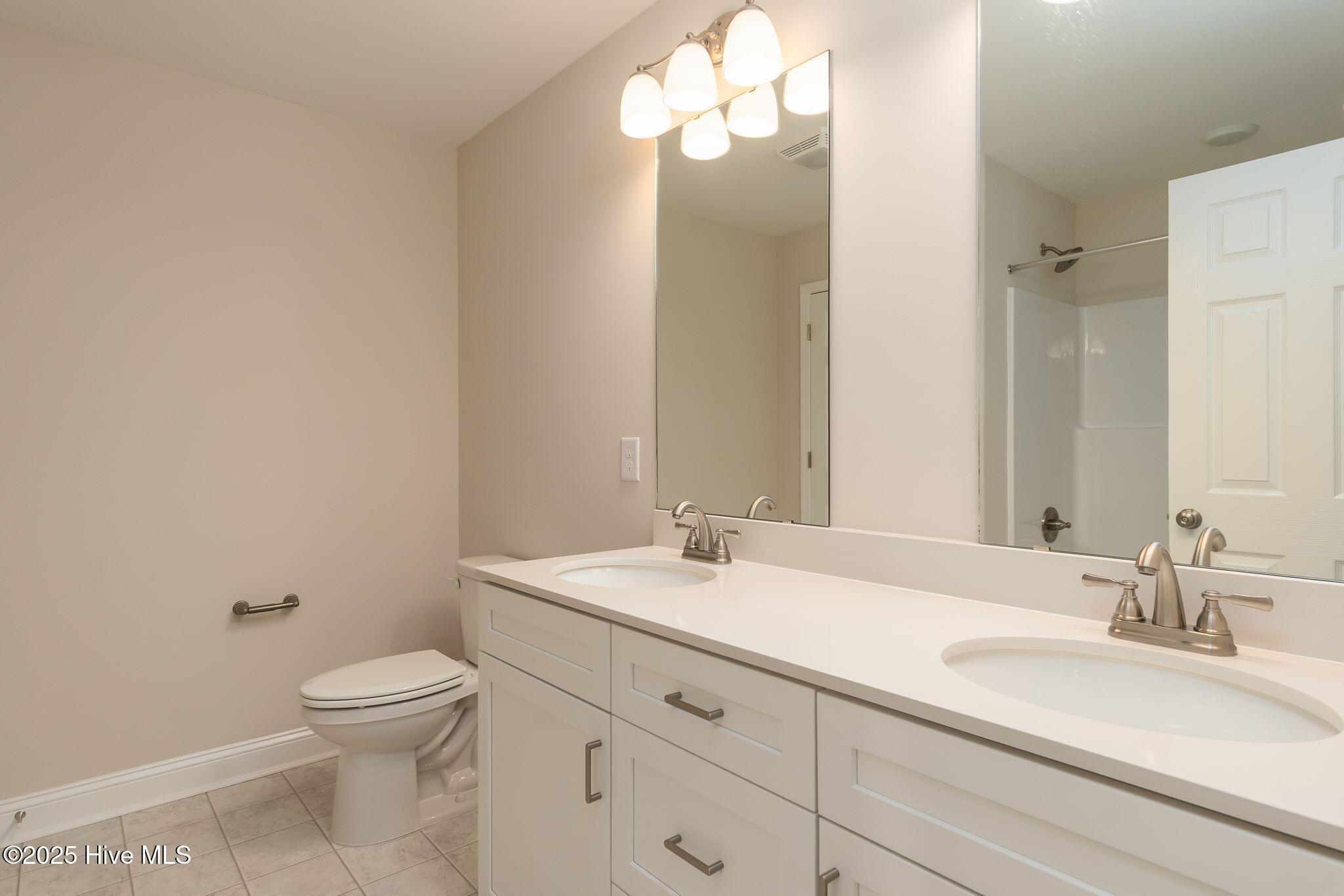 211 Brighttown Road Maysville, NC 28555 - Photo 28 of 41 Primary Bathroom