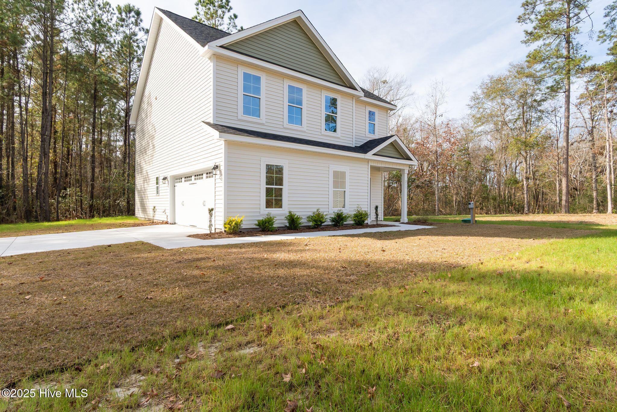 211 Brighttown Road Maysville, NC 28555 - Photo 5 of 41 Front Exterior