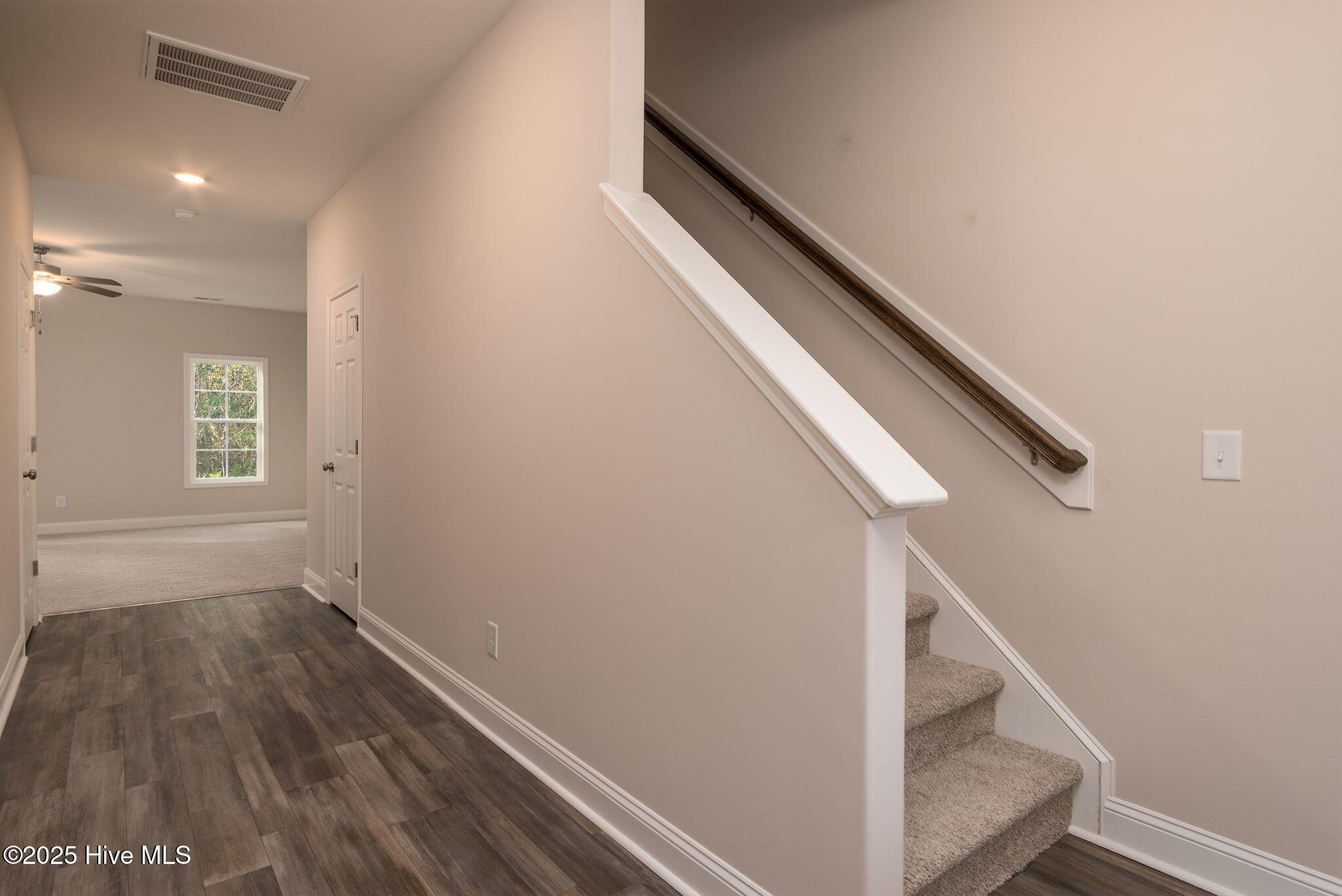 211 Brighttown Road Maysville, NC 28555 - Photo 9 of 41 Entrance