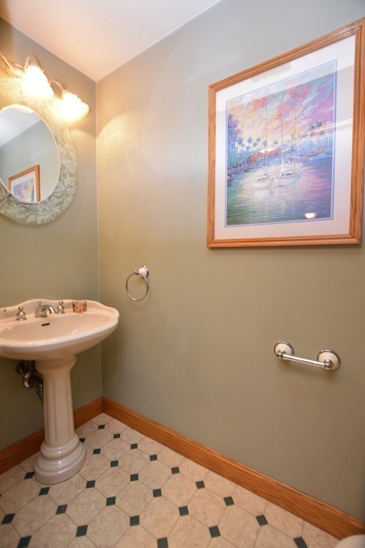 53 Santos Road Warren, MA 01092 - Photo 21 of 30