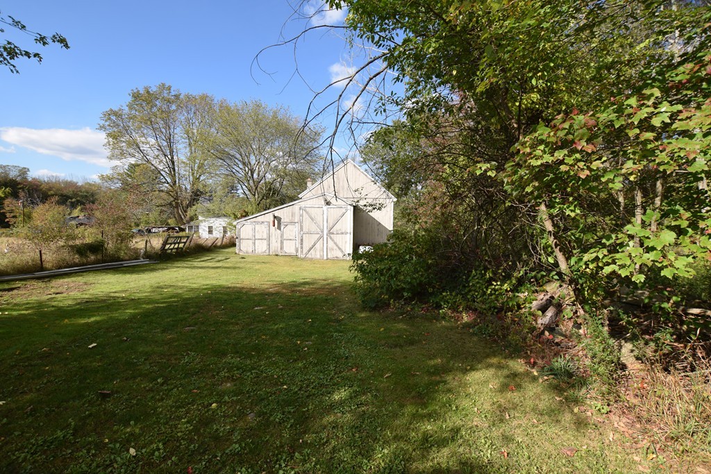 53 Santos Road Warren, MA 01092 - Photo 28 of 30