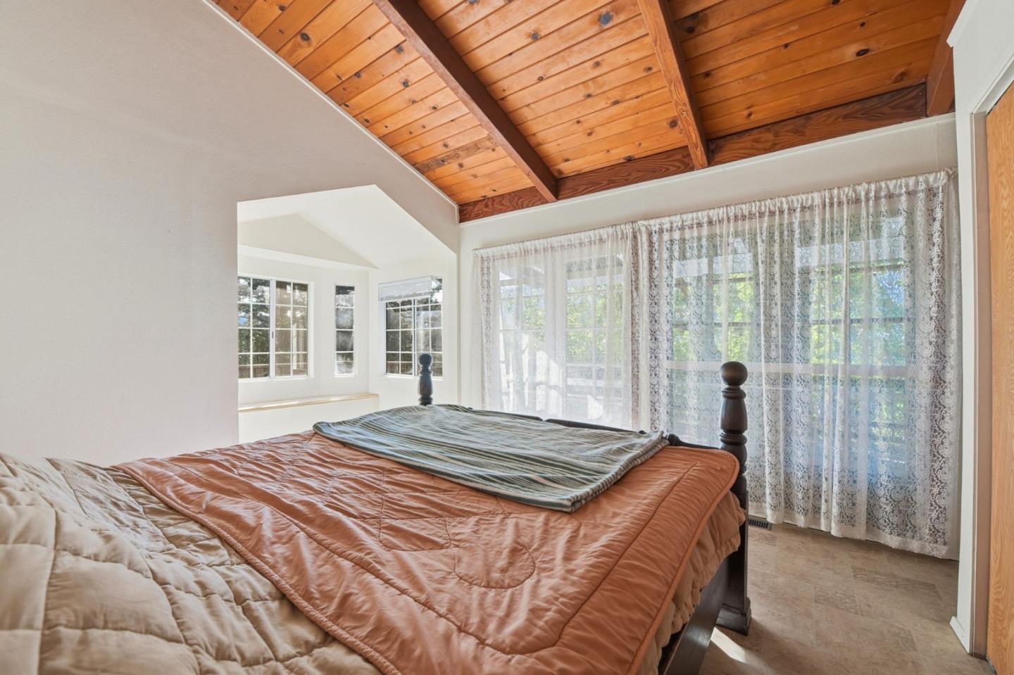323 Tipping Way Ben Lomond, CA 95005 - Photo 11 of 30