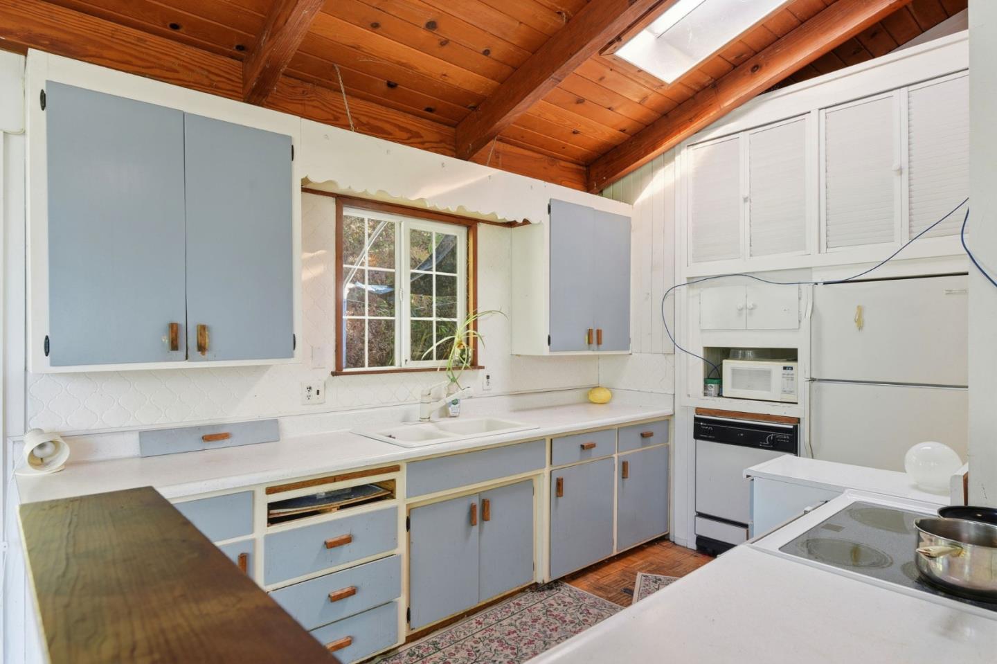 323 Tipping Way Ben Lomond, CA 95005 - Photo 8 of 30