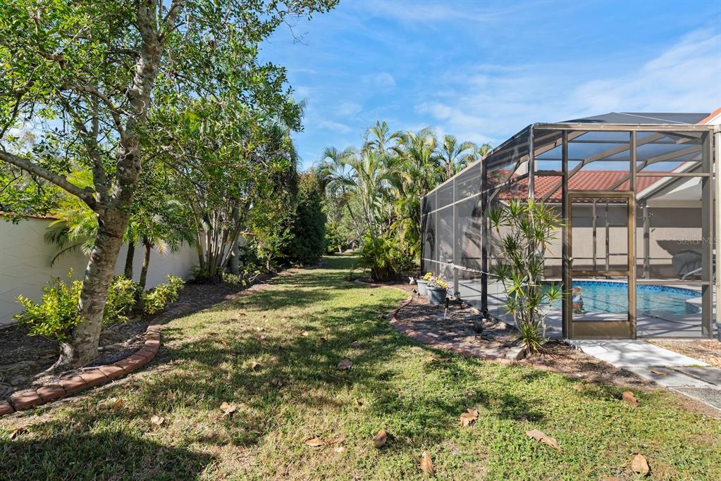 4356 Marcott Circle Sarasota, FL 34233 - Photo 51 of 57