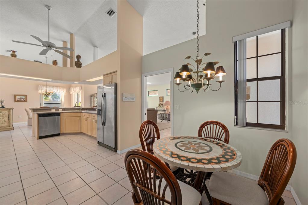 4356 Marcott Circle Sarasota, FL 34233 - Photo 9 of 57