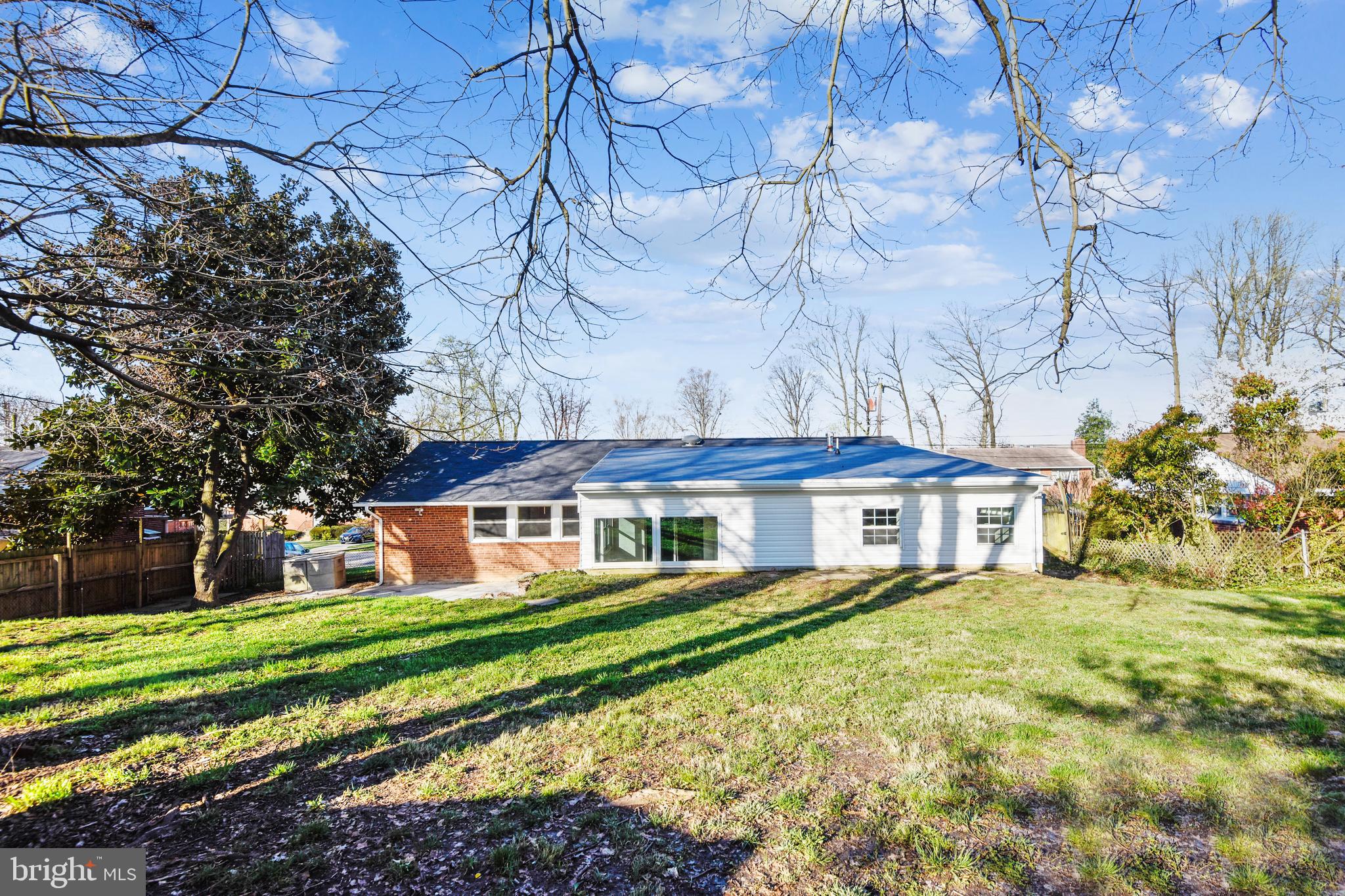 5329 Ravensworth Road Springfield, VA 22151 - Photo 12 of 39