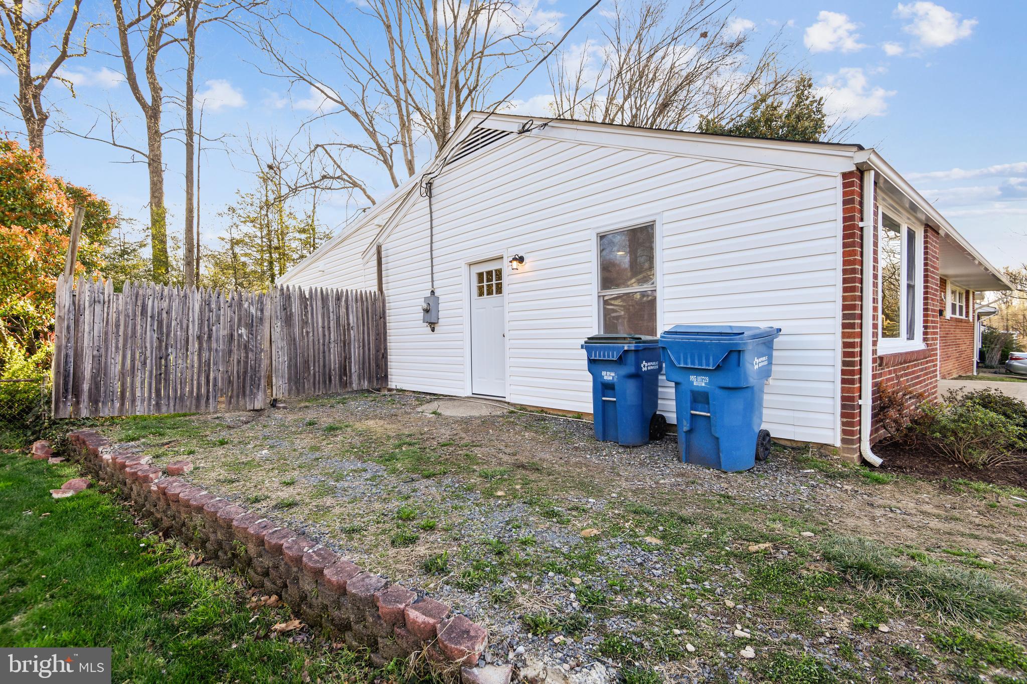 5329 Ravensworth Road Springfield, VA 22151 - Photo 15 of 39