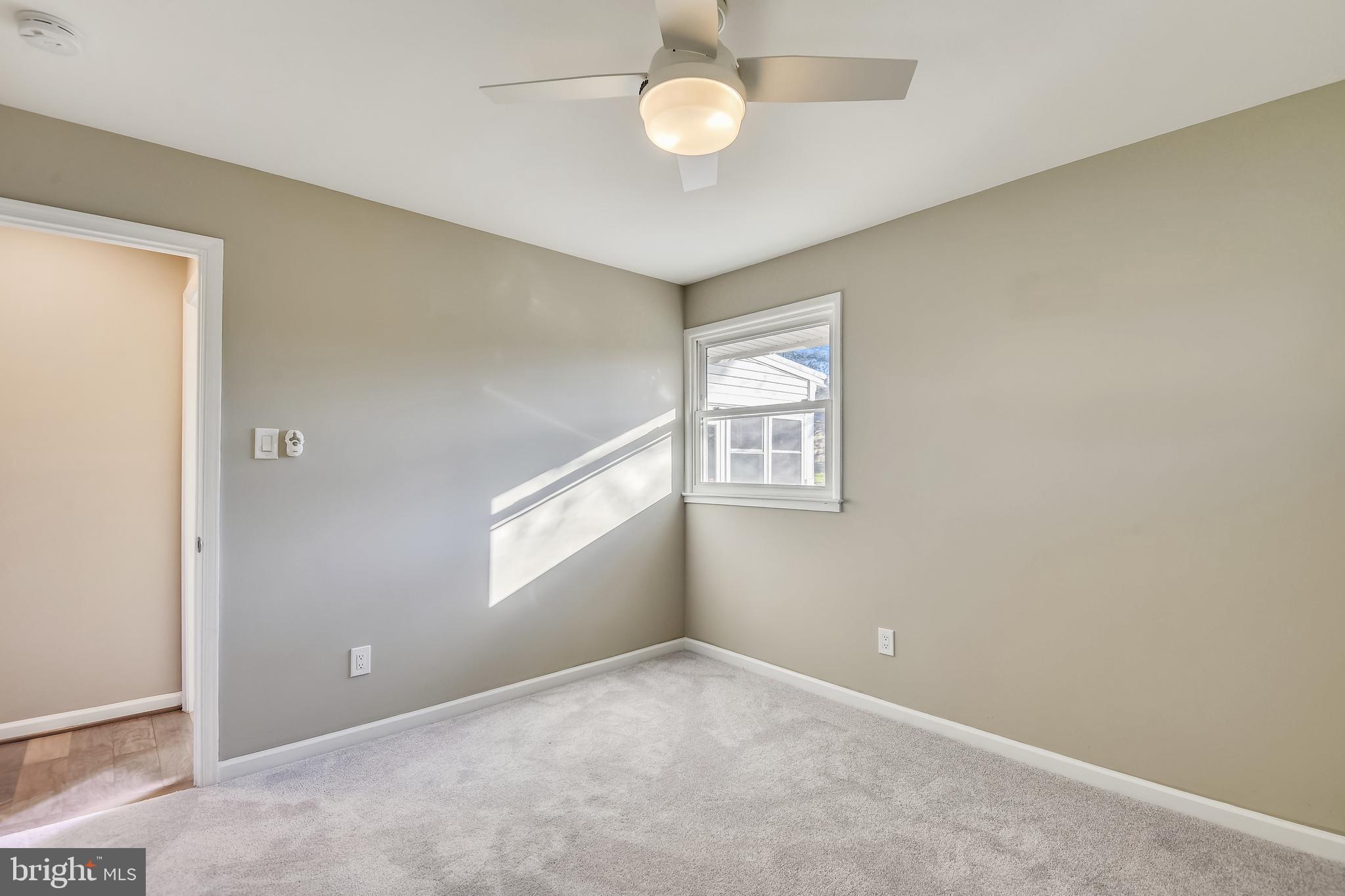 5329 Ravensworth Road Springfield, VA 22151 - Photo 29 of 39