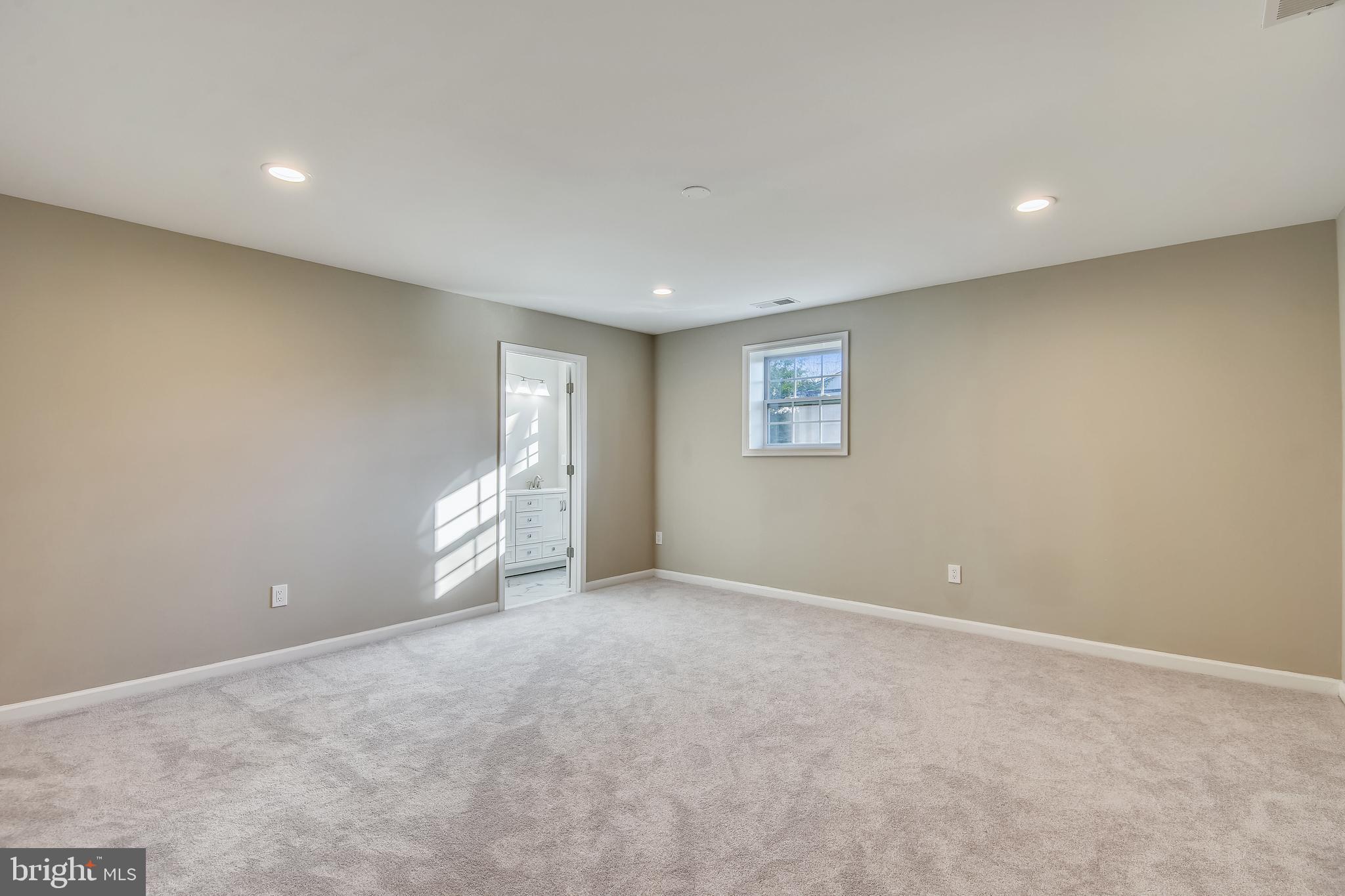 5329 Ravensworth Road Springfield, VA 22151 - Photo 34 of 39