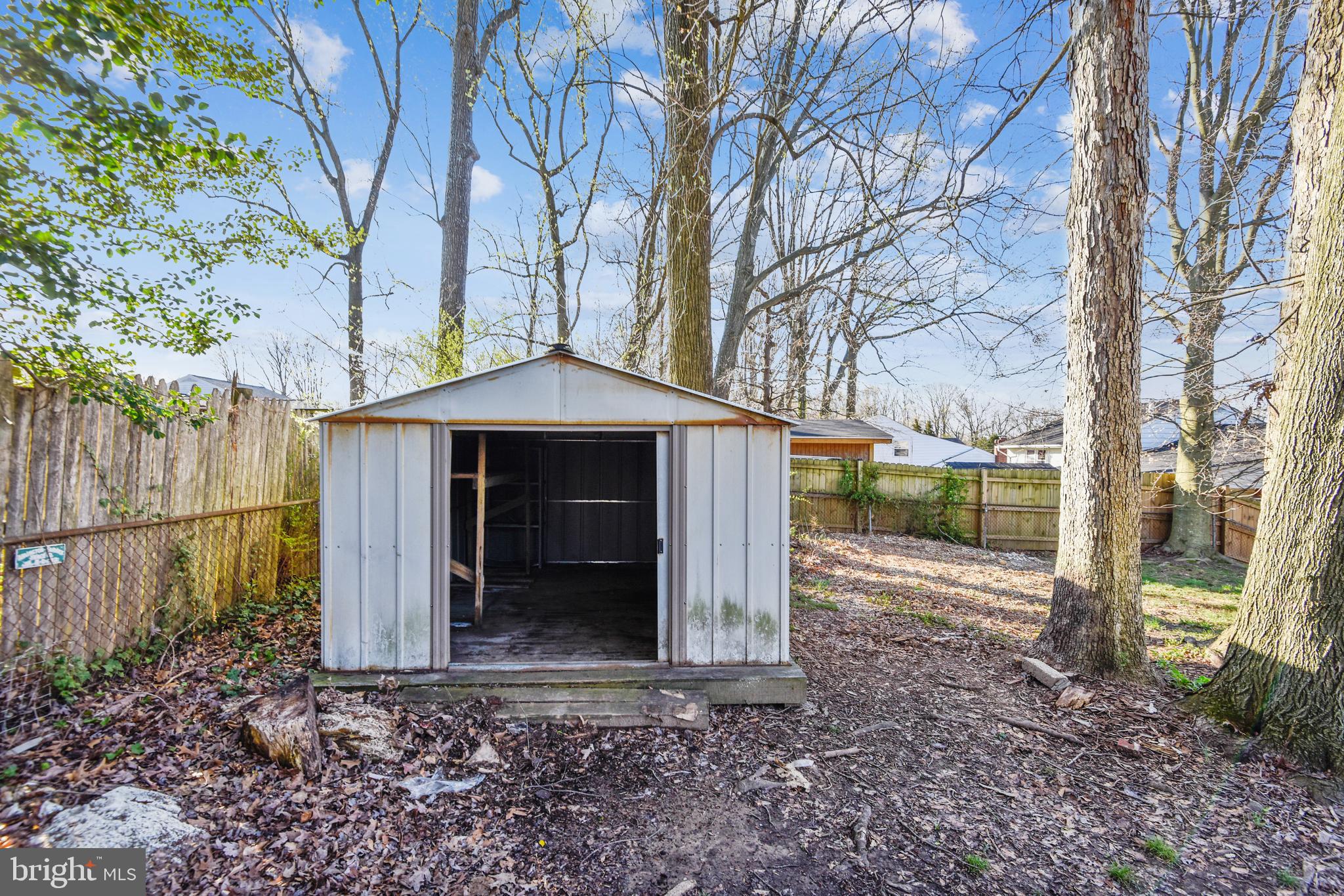 5329 Ravensworth Road Springfield, VA 22151 - Photo 37 of 39