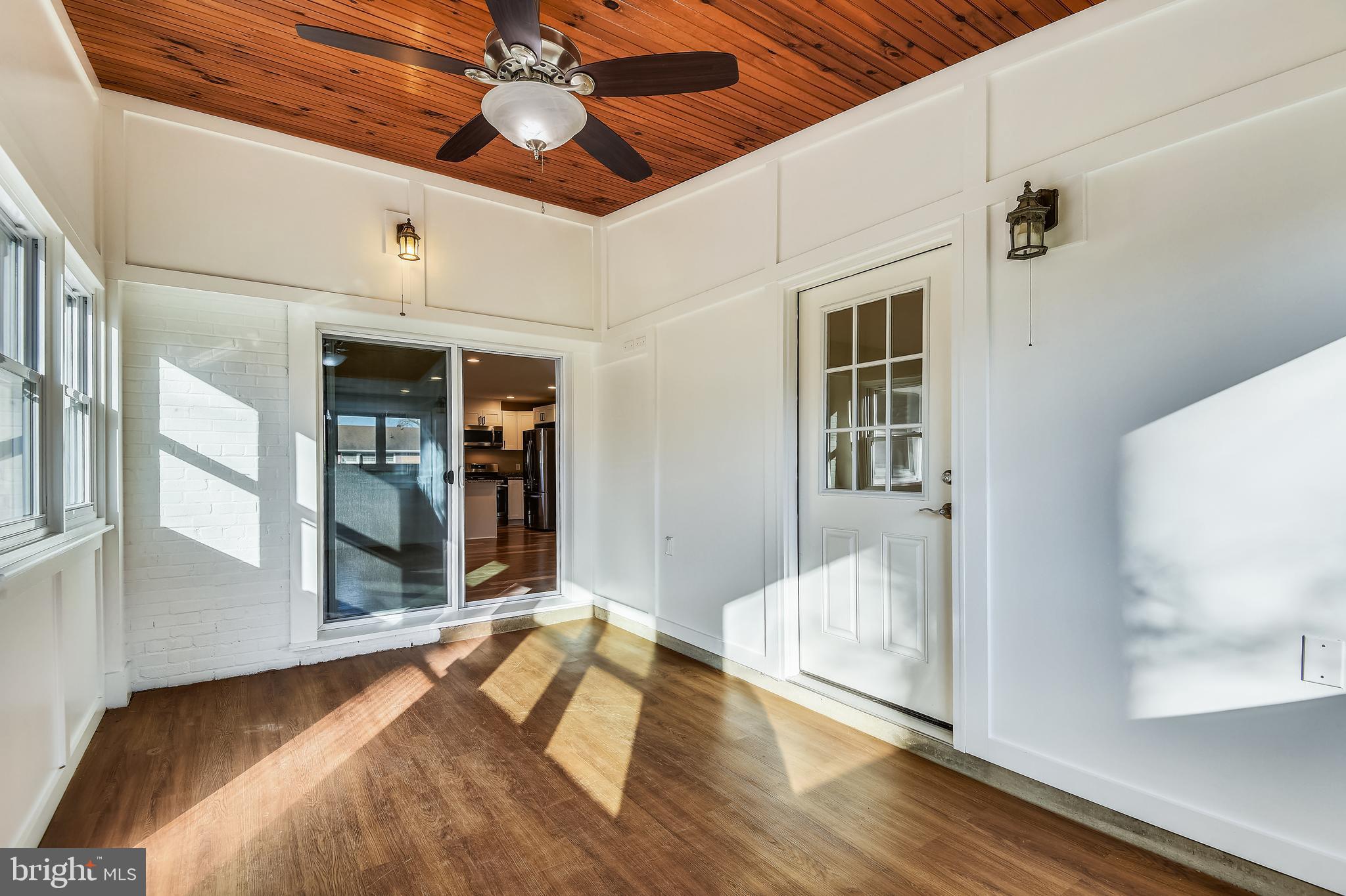 5329 Ravensworth Road Springfield, VA 22151 - Photo 5 of 39