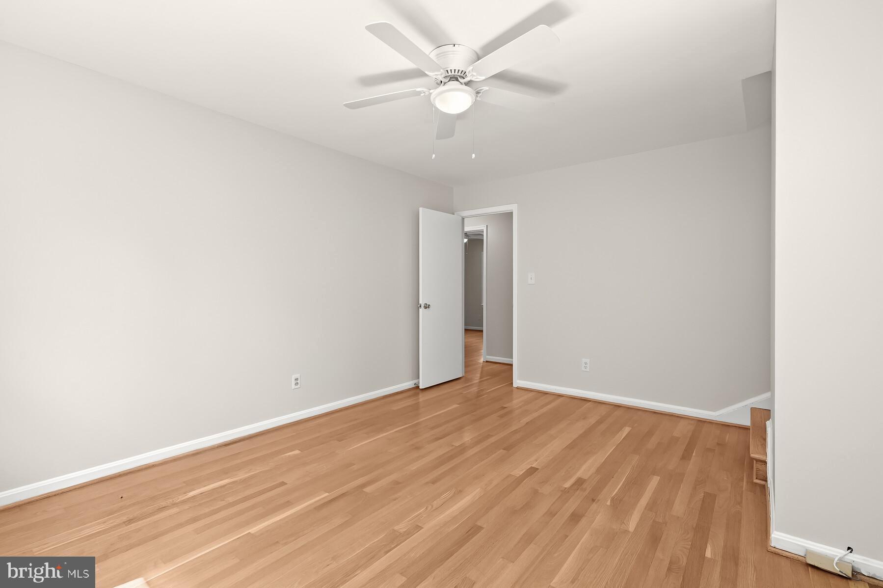 7701 Sebago Road Bethesda, MD 20817 - Photo 24 of 50 Bedroom