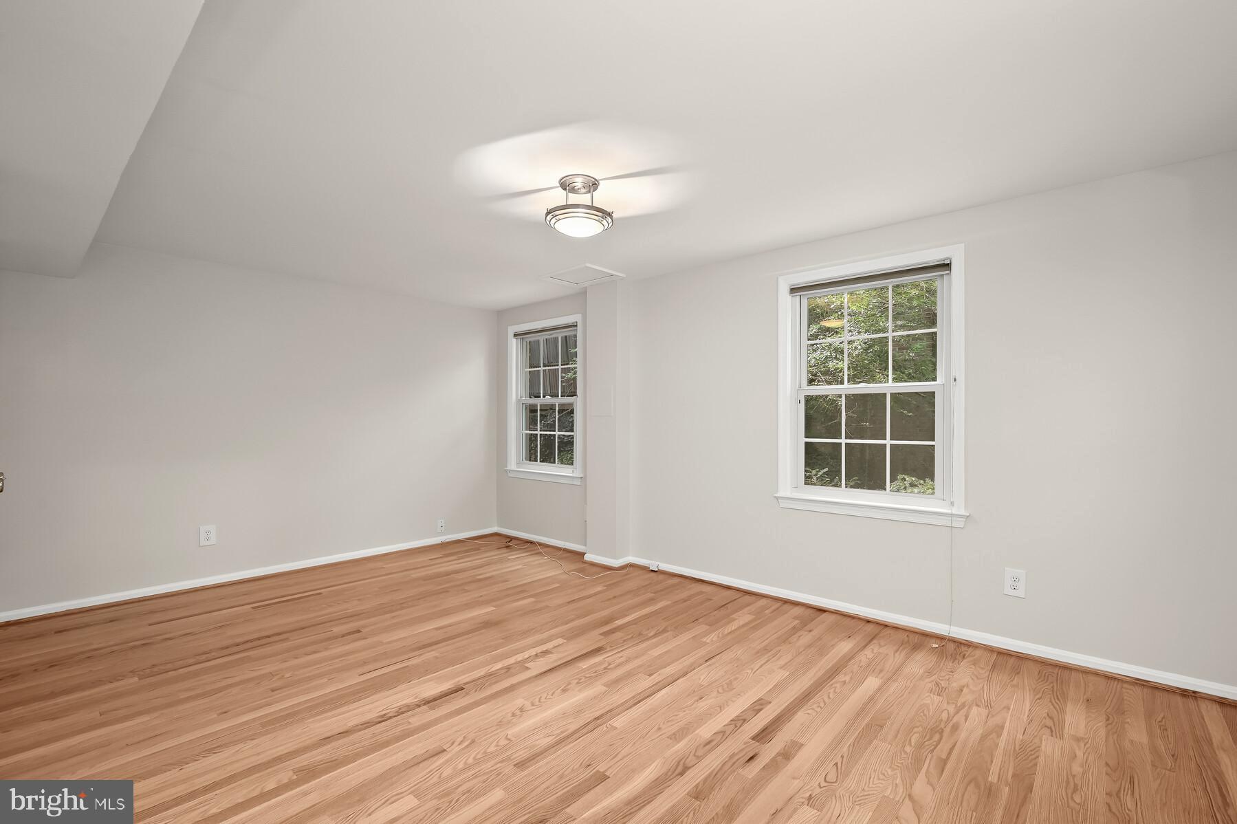 7701 Sebago Road Bethesda, MD 20817 - Photo 28 of 50