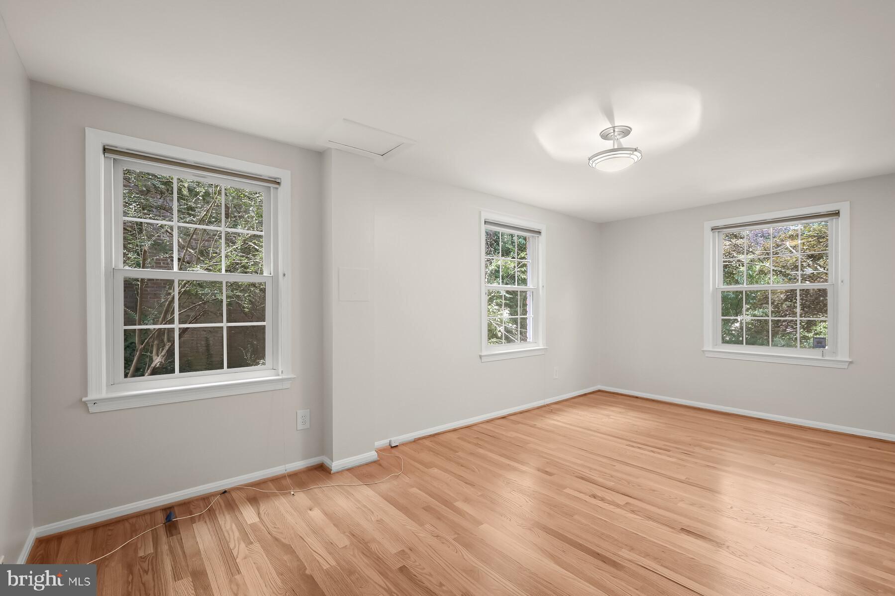 7701 Sebago Road Bethesda, MD 20817 - Photo 31 of 50