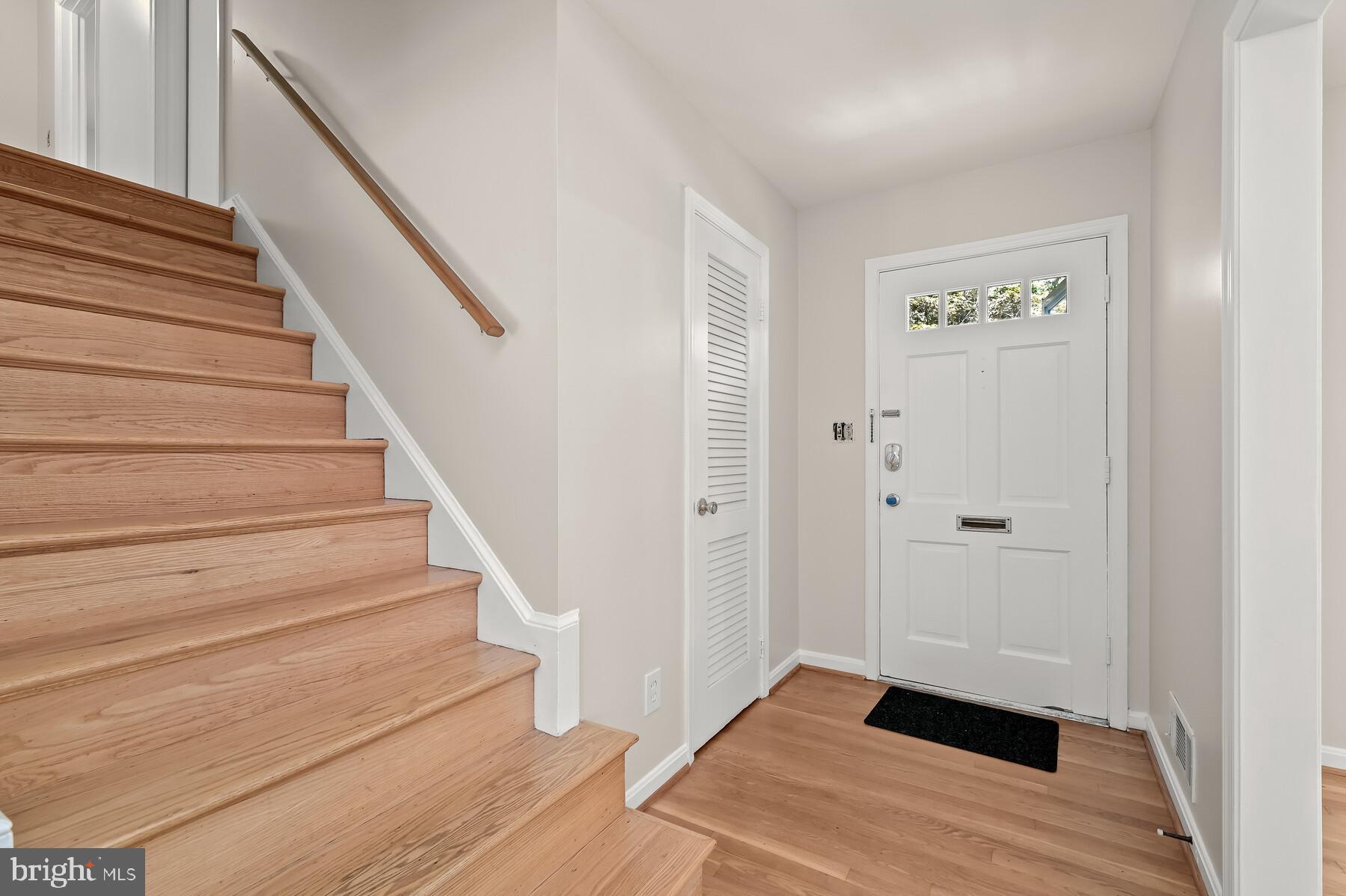 7701 Sebago Road Bethesda, MD 20817 - Photo 42 of 50 Front door and entry