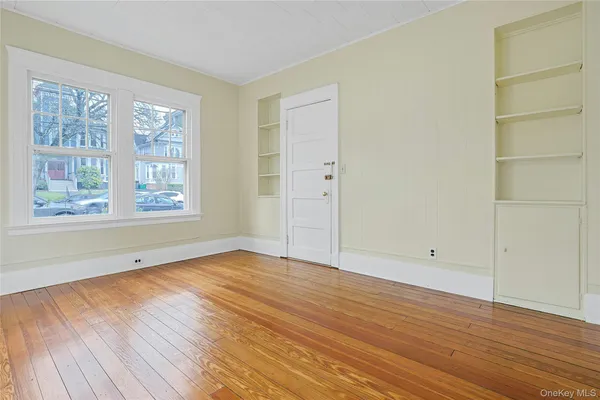 $1,950 | 105 South Broadway, Unit 104, Nyack, NY 10960