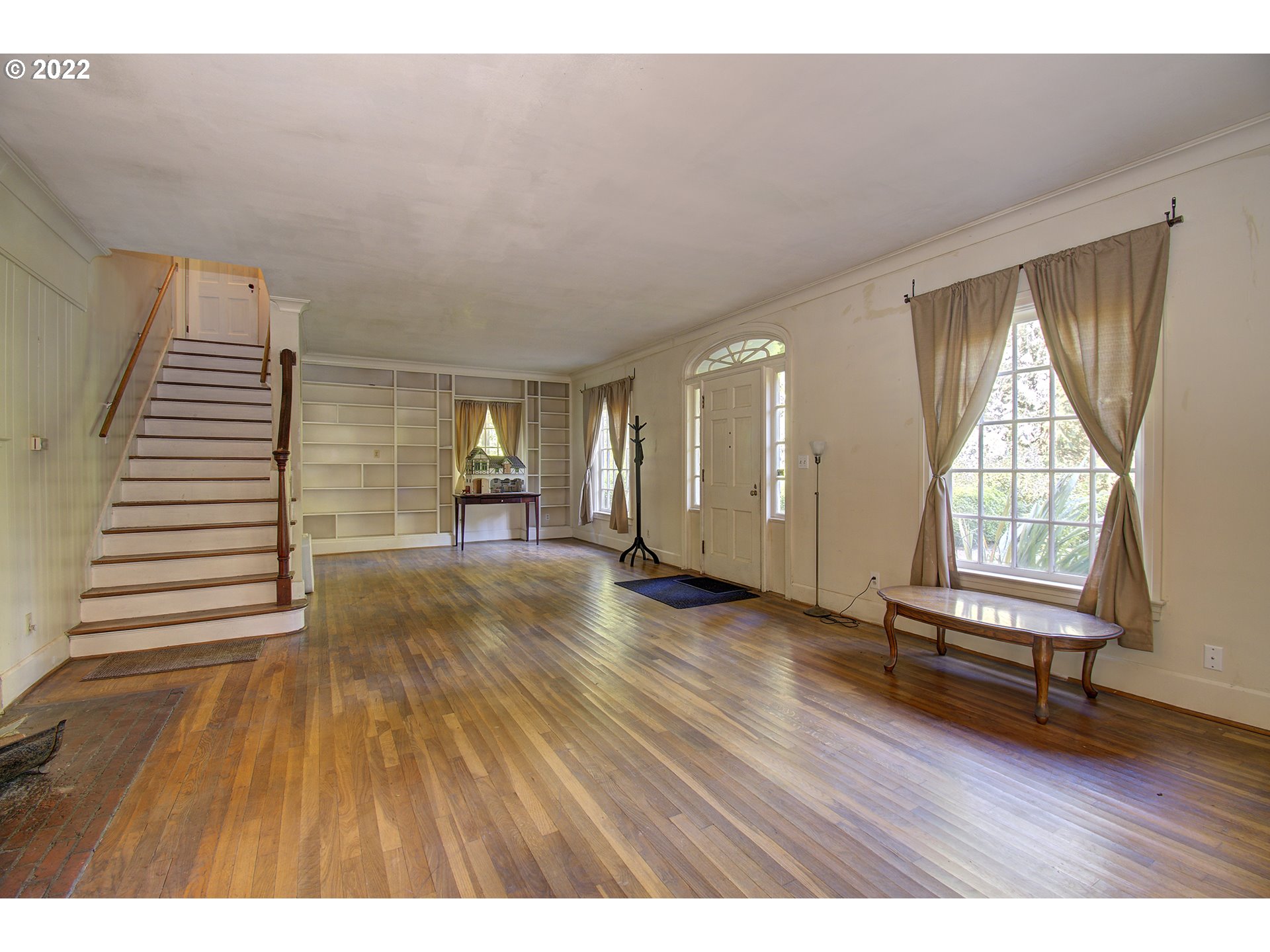 1110 Southeast Littlepage Road Corbett, OR 97019 - Photo 13 of 31 a view of empty room with wooden floor and fan