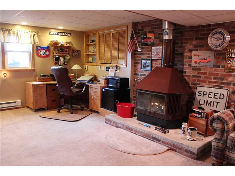 423 Ceylon Road Carmichaels, PA 15320 - Photo 20 of 25 Family Room.