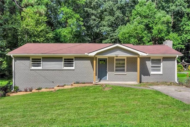 $2,050 | 2070 Twelve Oaks Circle, Kennesaw, GA 30144