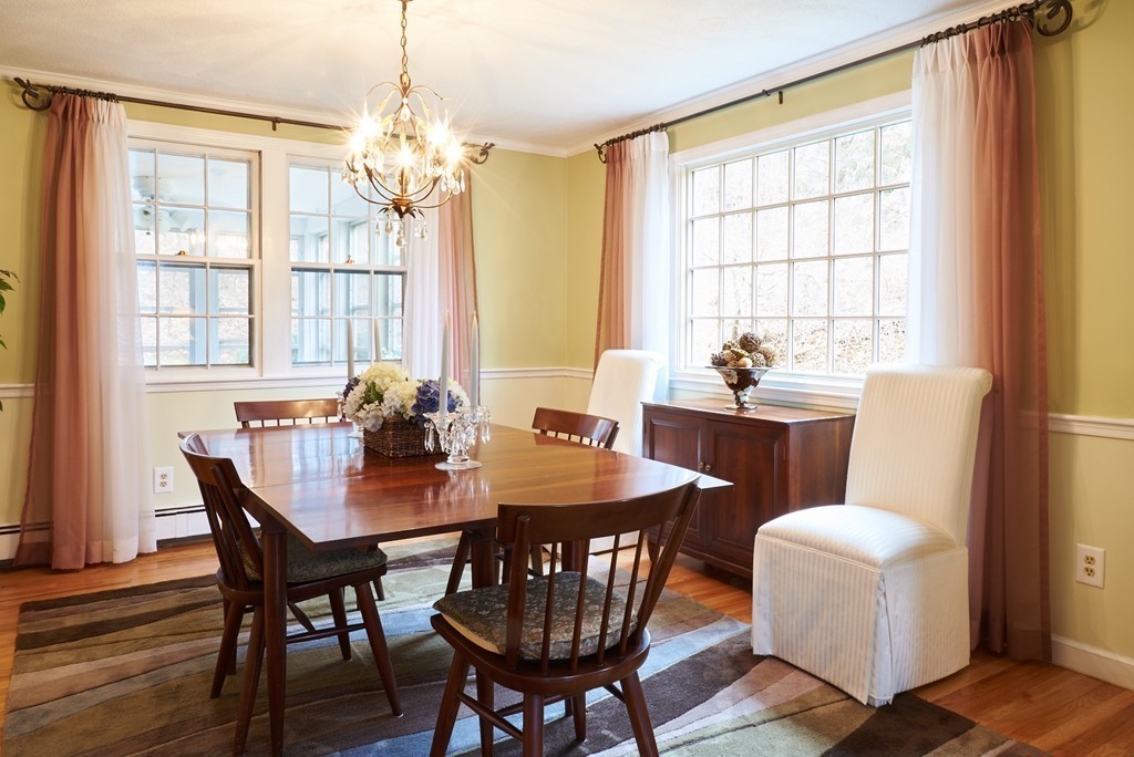 89 Fuller Brook Road Wellesley, MA 02482 - Photo 8 of 23