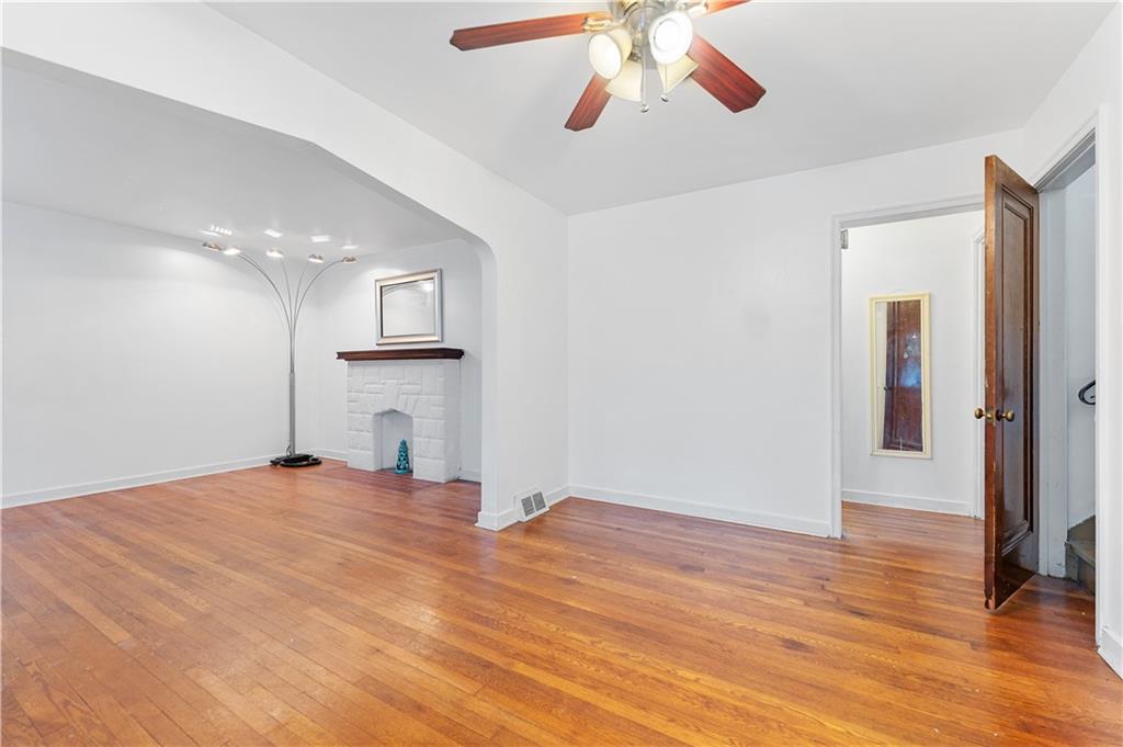 2024 Warriors Road Pittsburgh, PA 15205 - Photo 16 of 43 Gallery Image 16
