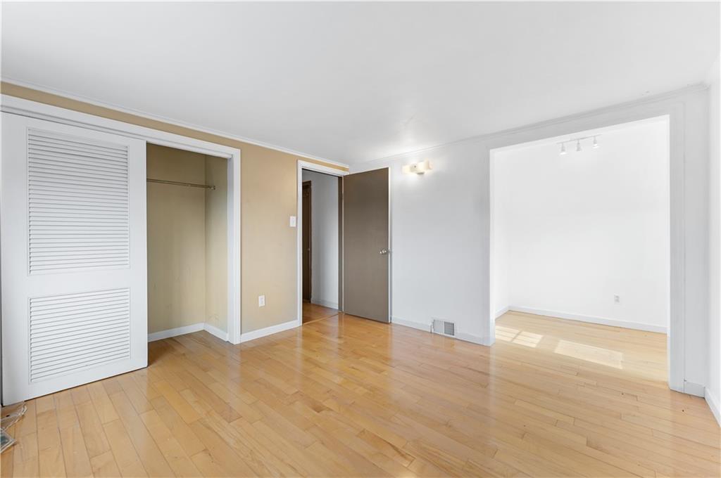 2024 Warriors Road Pittsburgh, PA 15205 - Photo 21 of 43 Gallery Image 21
