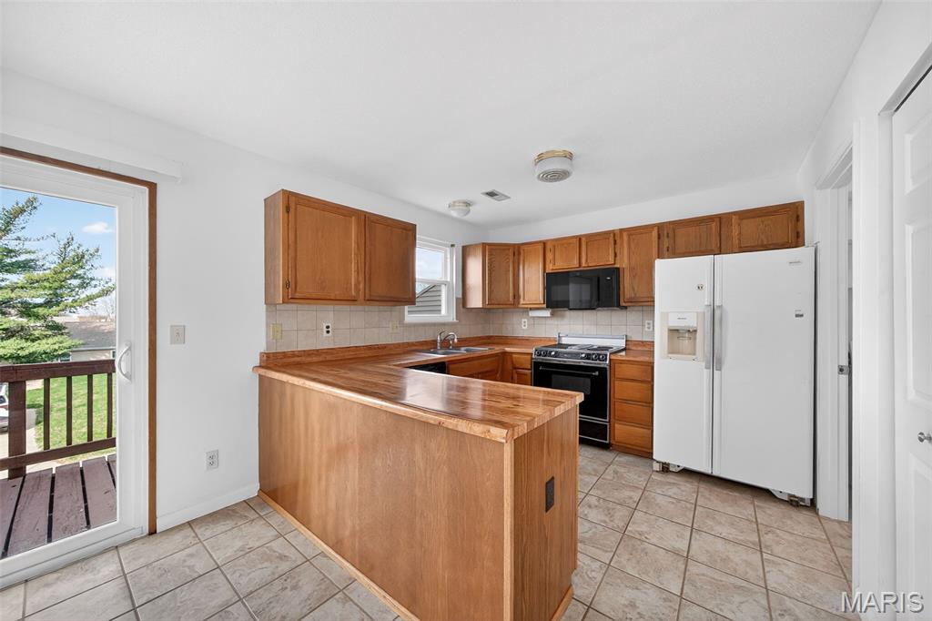 1283 Dell Ridge Court, Unit 6 St. Charles, MO 63303 - Photo 11 of 23