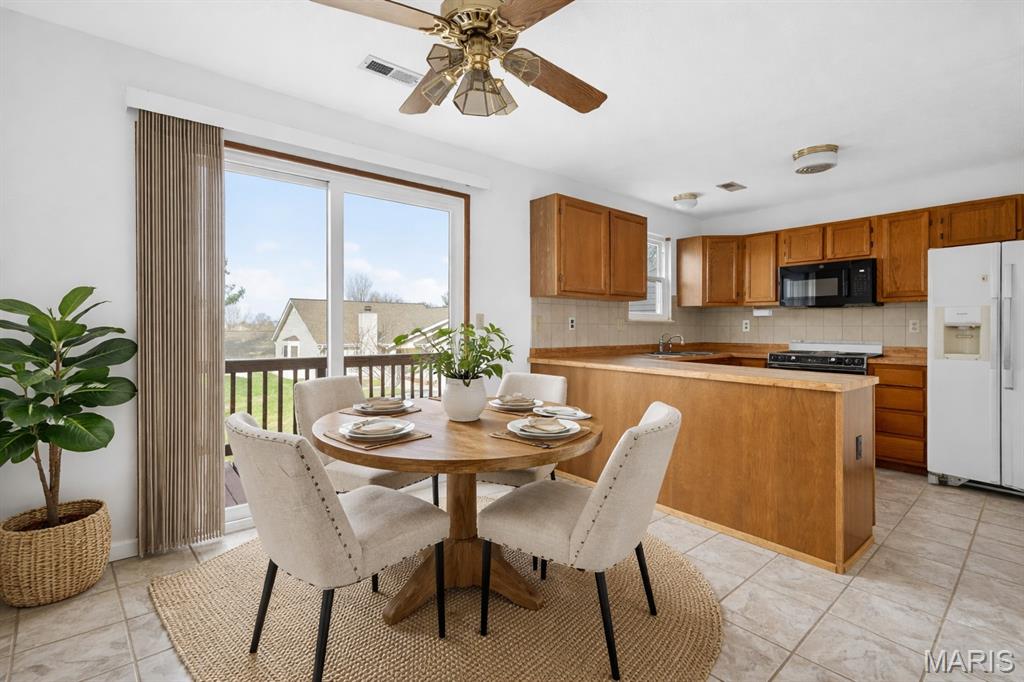 1283 Dell Ridge Court, Unit 6 St. Charles, MO 63303 - Photo 3 of 23