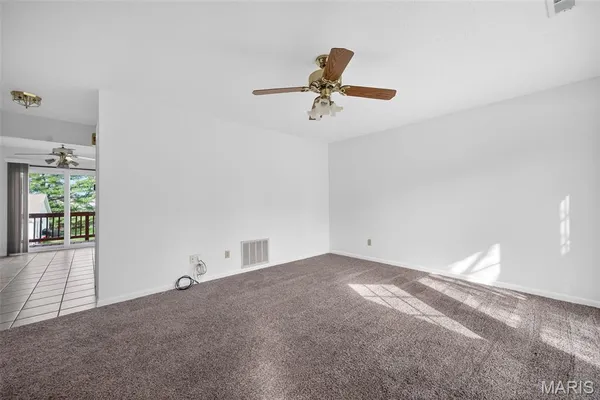 $195,000 | 1283 Dell Ridge Court, Unit 6, St. Charles, MO 63303