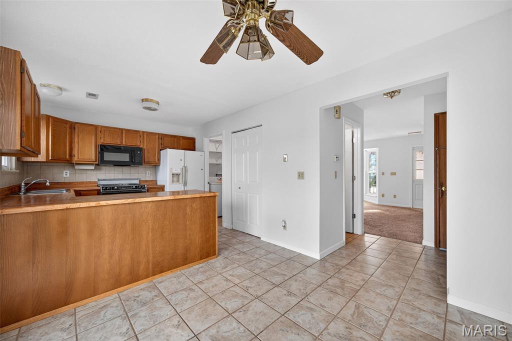 1283 Dell Ridge Court, Unit 6 St. Charles, MO 63303 - Photo 10 of 23