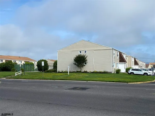 $215,000 | 4901 Harbor Beach Boulevard, Unit E 14, Brigantine, NJ 08203