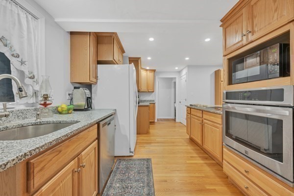 5 1/2 West Sutton Road Sutton, MA 01590 - Photo 10 of 30