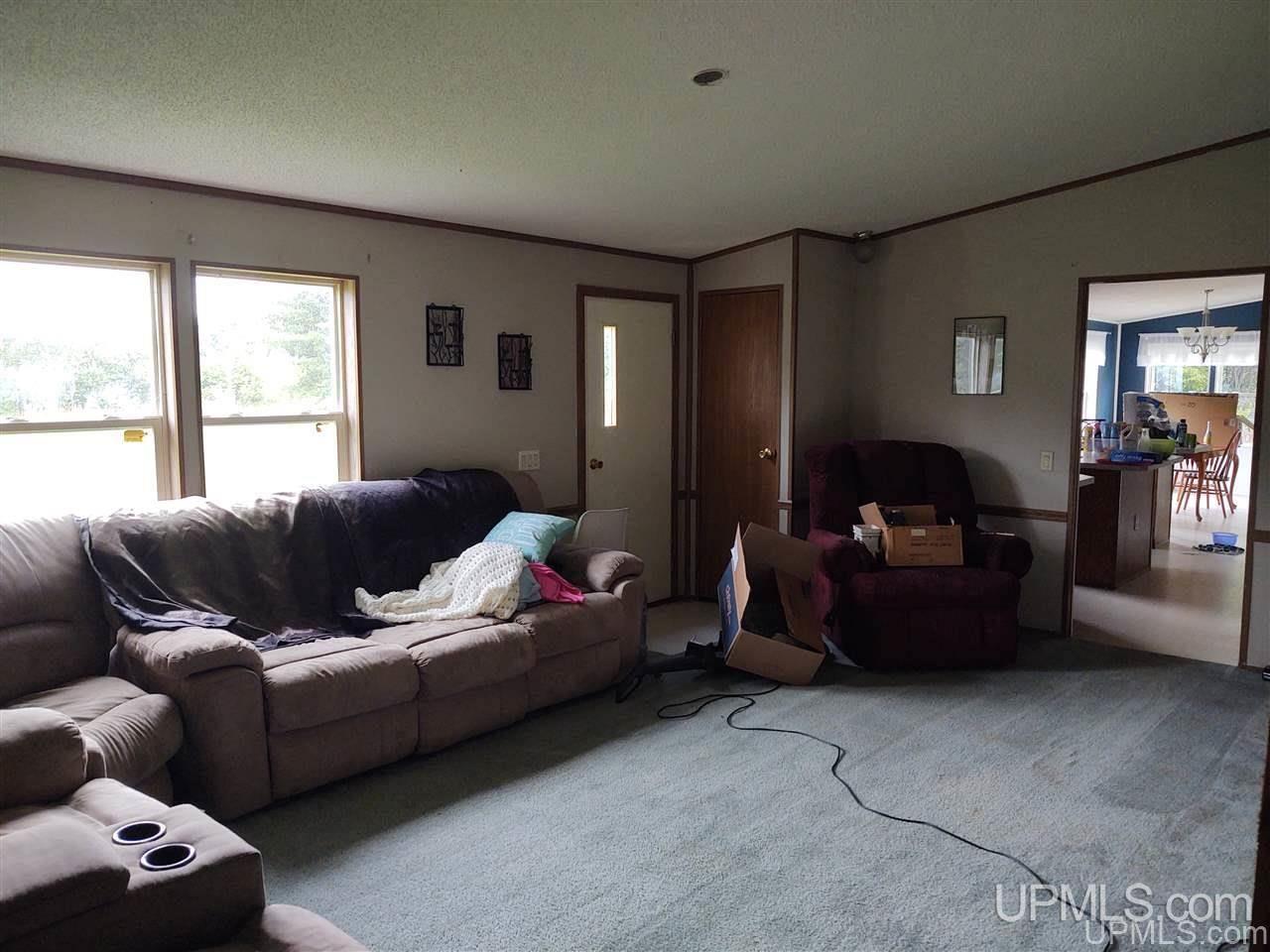 131 Mountain View Road Ontonagon, MI 49953 - Photo 8 of 15 Gallery Image 8
