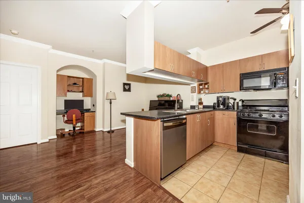 $325,000 | 19620 Galway Bay Circle, Unit 103, Germantown, MD 20874