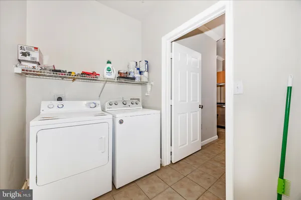 $325,000 | 19620 Galway Bay Circle, Unit 103, Germantown, MD 20874