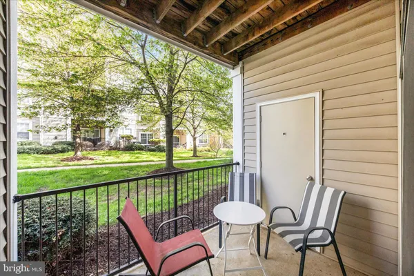 $325,000 | 19620 Galway Bay Circle, Unit 103, Germantown, MD 20874