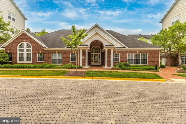 $325,000 | 19620 Galway Bay Circle, Unit 103, Germantown, MD 20874