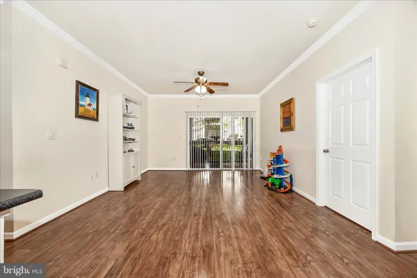 $325,000 | 19620 Galway Bay Circle, Unit 103, Germantown, MD 20874