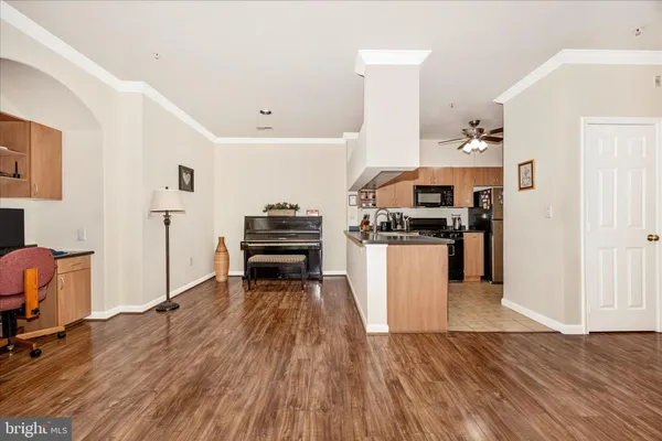 $325,000 | 19620 Galway Bay Circle, Unit 103, Germantown, MD 20874