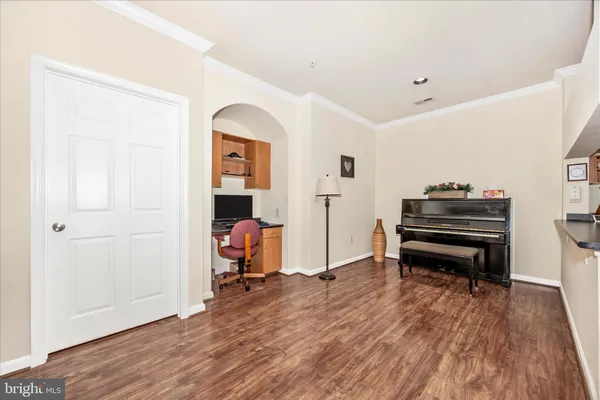 $325,000 | 19620 Galway Bay Circle, Unit 103, Germantown, MD 20874